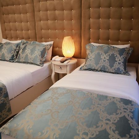 Pelican House Hotel Istanbul Bagian luar foto