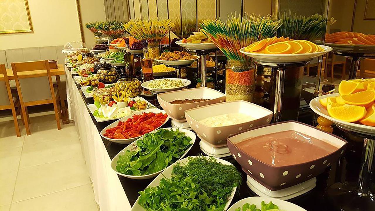 Pelican House Hotel Istanbul Bagian luar foto
